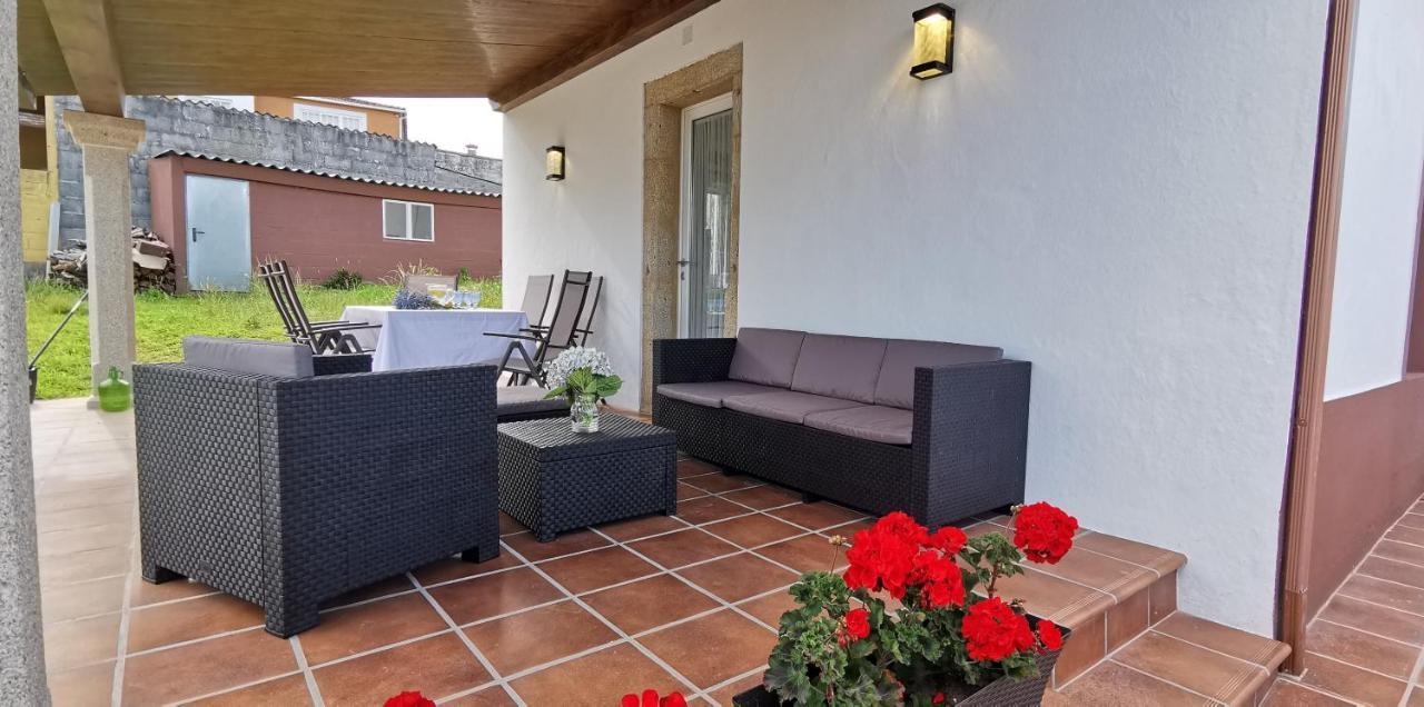 Villa Carneira Pobra Do Caraminal Ngoại thất bức ảnh